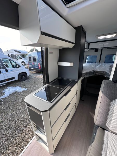 Twin Supreme 640 SLB Sunroof XL