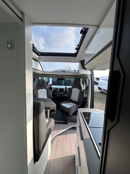 Twin Supreme 640 SLB Sunroof XL