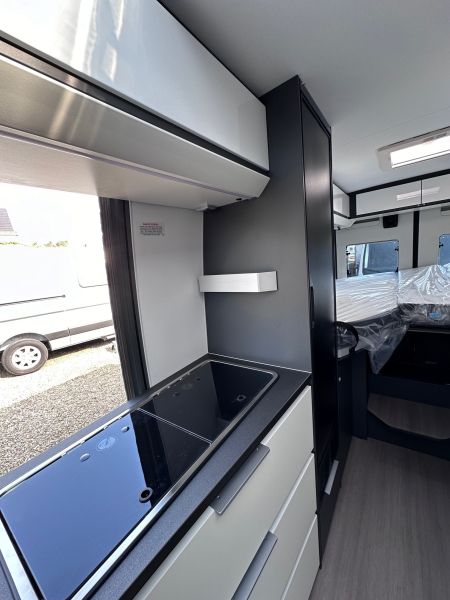 Twin Supreme 640 SLB Sunroof XL