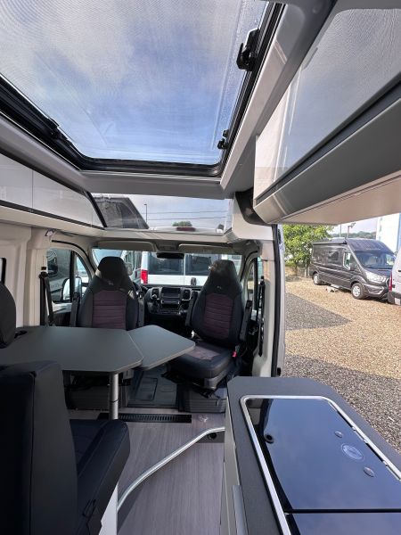 Twin Supreme 640 SLB Sunroof XL