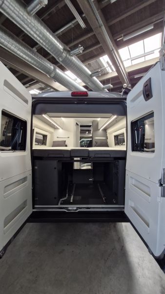 Twin Supreme 640 SLB Sunroof XL